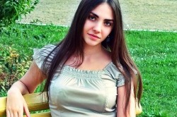 Photo of beautiful Ukraine    with brown hair and green eyes - 27683